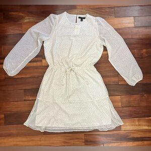 NWT. Banana Republic Factory White Polka Dot Long-Sleeve Tie-Waist Dress, M